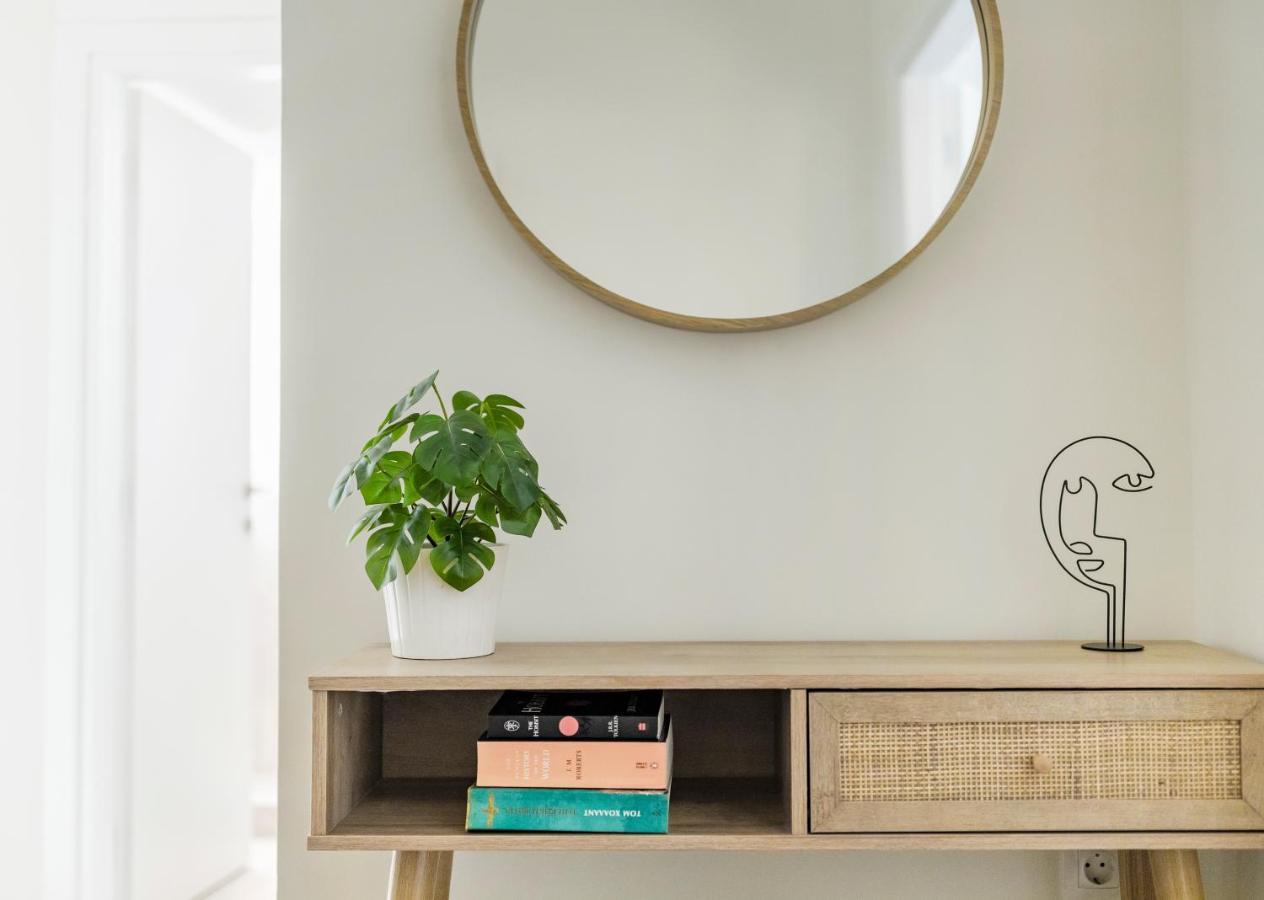 Honeybee Apartment Atenas Exterior foto