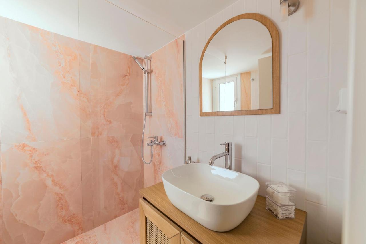 Honeybee Apartment Atenas Exterior foto